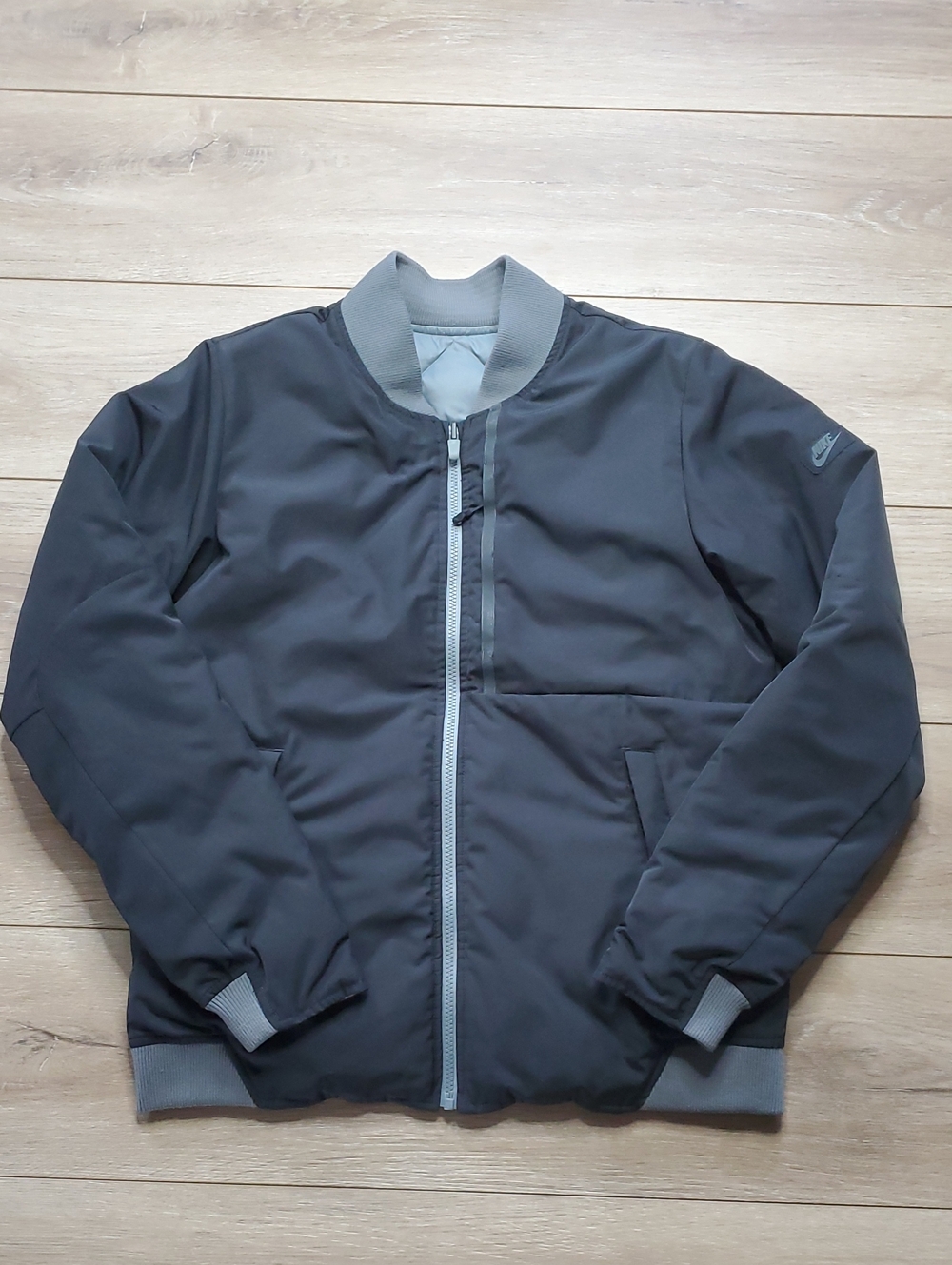 Nike Modern Reversible Down Black Grey Bomber Style Jacket Mens Size M